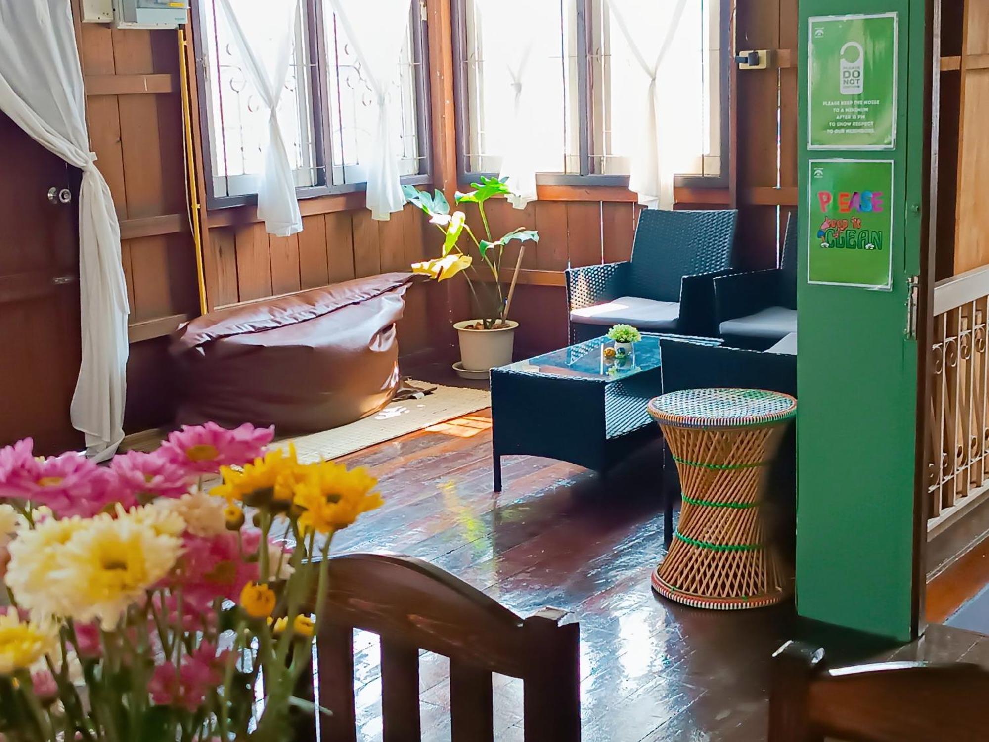 Pai Baan Homestay ปายบ้าน โฮมสเตย์ ถนนคนเดินปาย Exterior photo